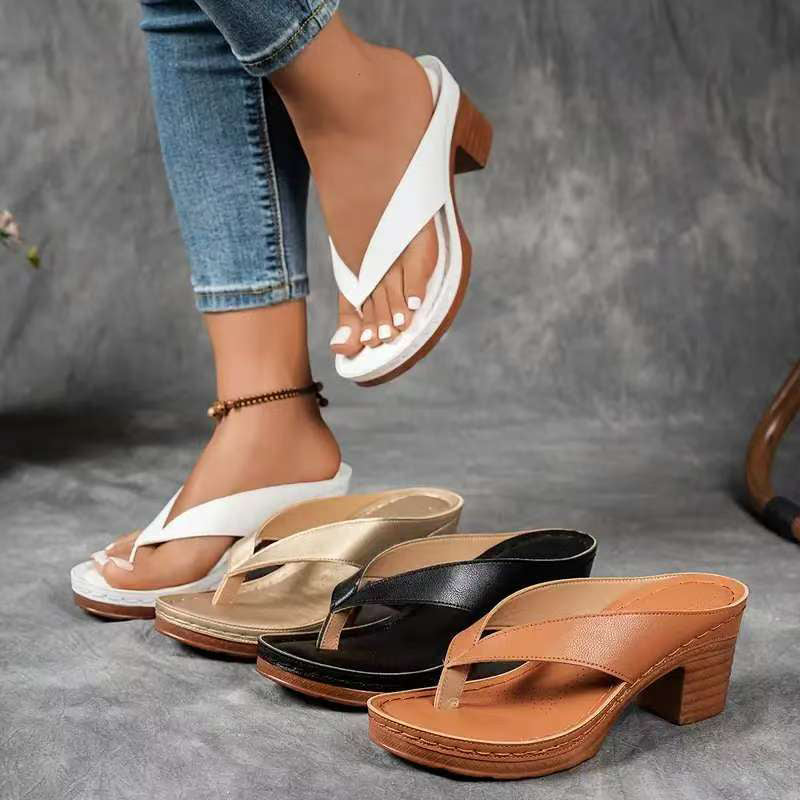 ⏳ Limited time 50% off! 💥Women’s Summer Chunky Heel Flip Flops(The more you buy, the higher the discount)