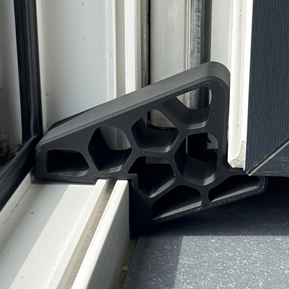 🚪Buy 1 Get 3 Free (4 PCS)! Secure Track Door Stop – Heavy‑Duty Sliding Door & Window Track Stopper, Anti‑Slip Security Lock Wedge, Hard Plastic Door Jam for Patio Sliding Doors, Prevent Unauthorized Opening for Home Safety